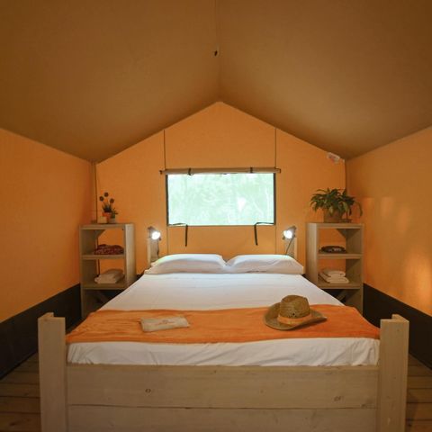 TENTE TOILE ET BOIS 2 personnes - Le départ d'un enfant