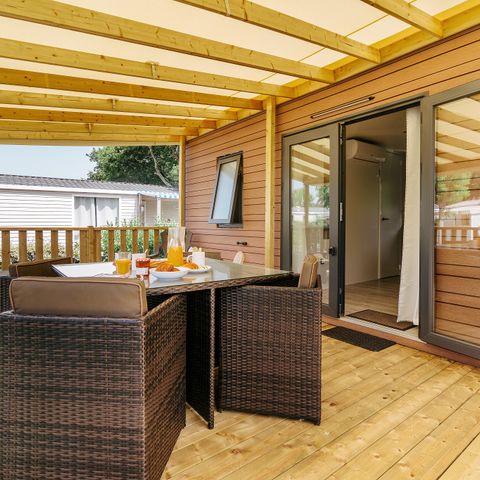 Mobilhome 6 personnes - Mobil-home | Premium | 3 Ch. | 6 Pers. | Terrasse surélevée | 2 SDB | Clim.