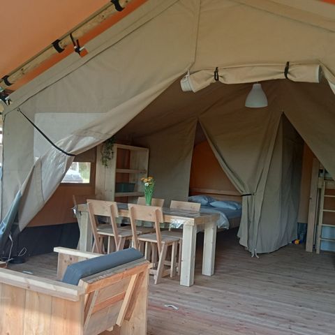 TENTE TOILE ET BOIS 5 personnes