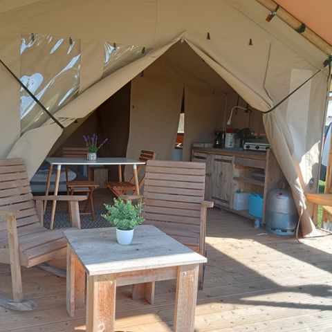 Tente en toile et en bois 2 personnes