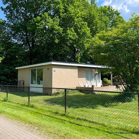 BUNGALOW 4 personnes - Herbe de mer sablonneuse