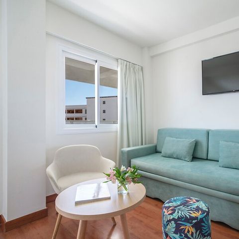 Chambre 3 personnes - JUNIOR SUITE - VUE MER - BALCON