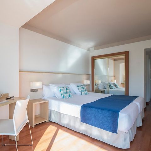 Chambre 2 personnes - DOUBLE - VUE MER - BALCON