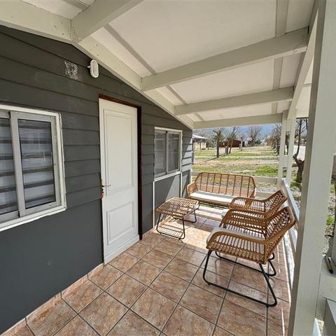 BUNGALOW 4 personnes - B01