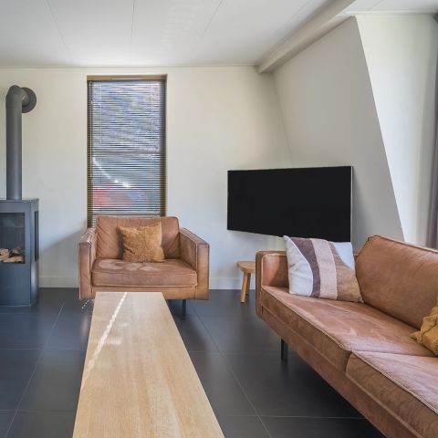 BUNGALOW 8 personnes - 6-8L