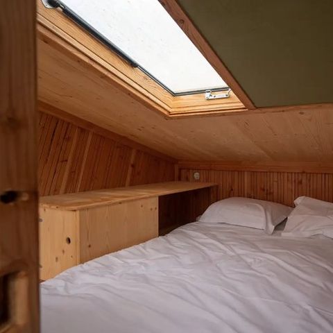 HÉBERGEMENT INSOLITE 2 personnes - Cabanne Sauterelle