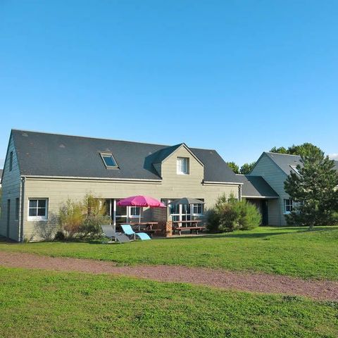 GÎTE 4 personnes - 2 chambres 