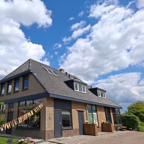 MAISON 20 personnes - Bâtiment principal - 10 chambres doubles de luxe