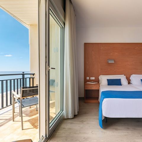 Chambre 2 personnes - DOUBLE - BALCON - VUE MER - PETIT-DÉJEUNER INCLUS