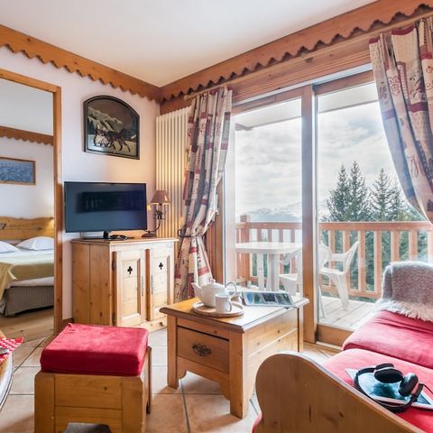 Appartement 5 personnes - 1 chambre - 1 coin - Nuit - Balcon