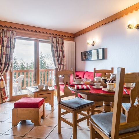 Appartement 5 personnes - 1 chambre - 1 coin - Nuit - Balcon