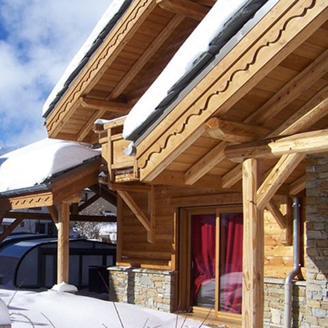 Chalet Odalys  Le Loup Lodge - Camping Isère - Image N°4