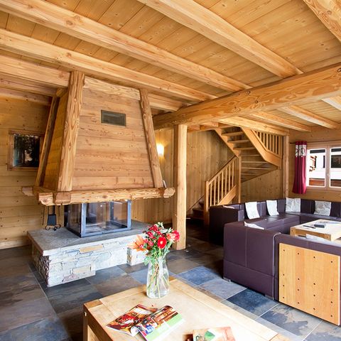 Chalet Odalys  Le Loup Lodge - Camping Isère - Image N°3
