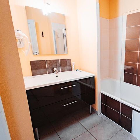 STUDIO 2 personnes - Studio 2 personnes climatisé