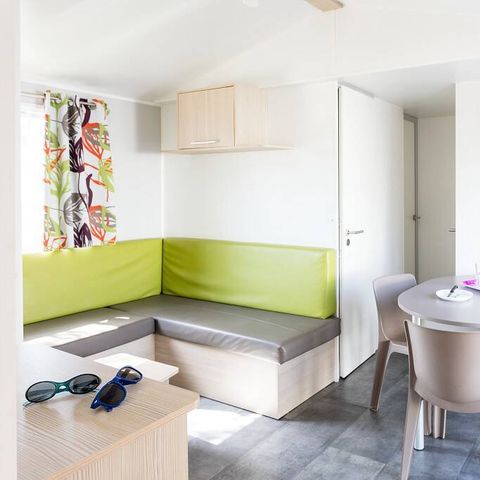 BUNGALOW 4 personnes - Comfort | 2 Chambres | Capacité 4 personnes | Terrasse surélevée | 1 Salle de bain | Climatisation