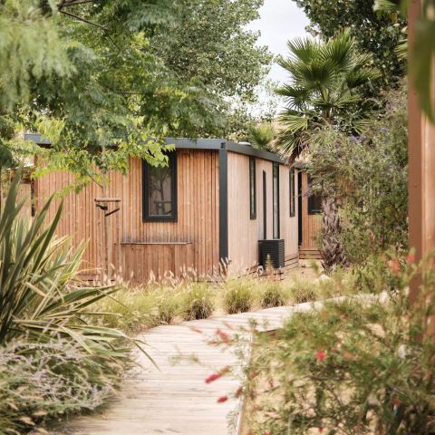 BUNGALOW 4 personnes - Cottage Roussane 3 Pièces 4 Personnes Climatisé + TV 2sdb