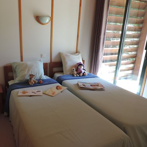 CHALET 6 personnes - Chalet en HARMONIE avec la nature - 31m² - 2 chambres avec vue rivière