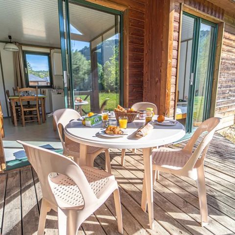 CHALET 6 personnes - Chalet en HARMONIE avec la nature - 31m² - 2 chambres avec vue rivière