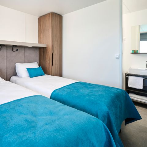 BUNGALOW 4 personnes - Luxury Sea View Holiday Home with private pool