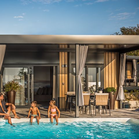 Mobilhome 4 personnes - Amber Sea Luxury Holiday Home with private pool