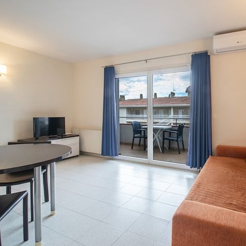 APPARTEMENT 3 personnes - Appartement 1 chambre - 2 adultes + 1 enfant (- 12 ans) ou 3 adultes - Economique