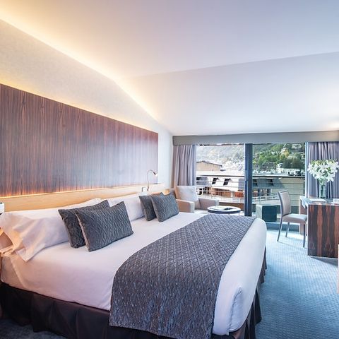 CHAMBRE 2 personnes - Chambre Double - Balcon