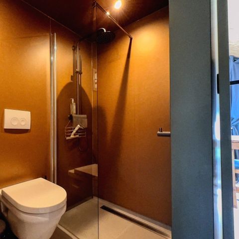 HÉBERGEMENT INSOLITE 2 personnes - Avec jacuzzi