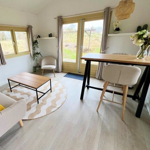 BUNGALOW 2 personnes - DuinHut Kiekendief avec bain à remous