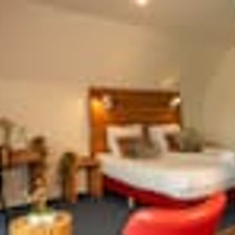 CHAMBRE 2 personnes - Salle de la ferme Geastermar