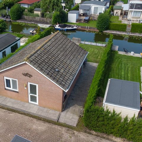 BUNGALOW 3 personnes - Fleur de cygne - Ash Avenue 040