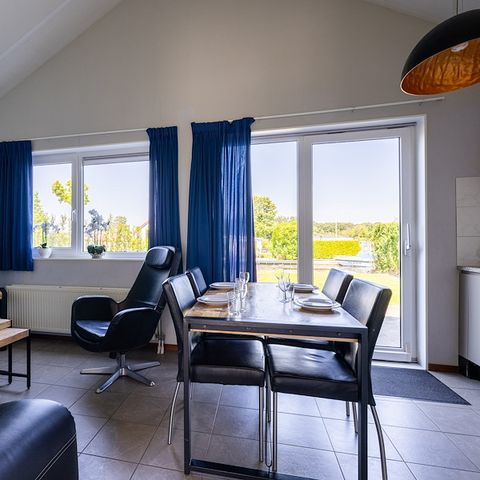 BUNGALOW 3 personnes - Fleur de cygne - Ash Avenue 040