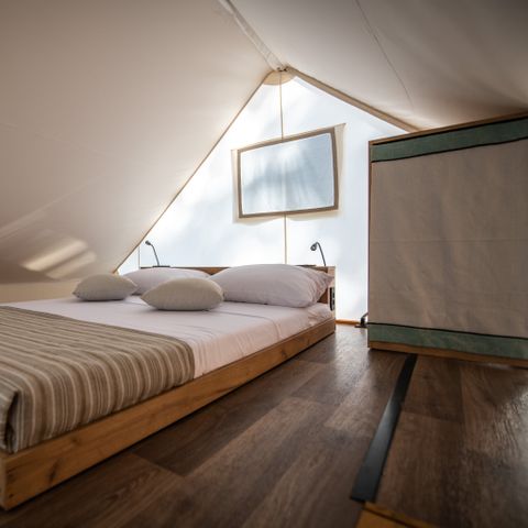 TENTE 4 personnes - Tente loft glamping safari à deux chambres - vue sur la mer