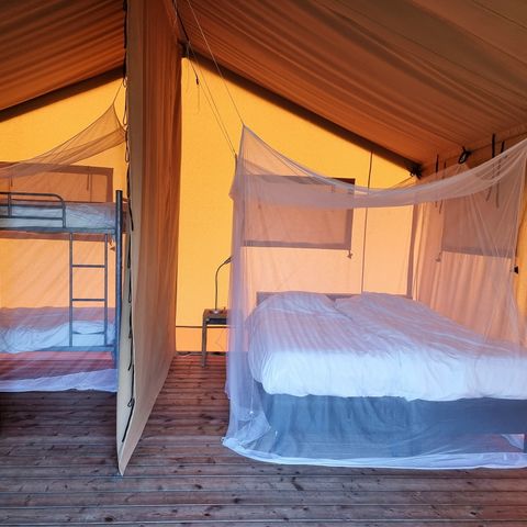 Tente en toile et en bois 6 personnes