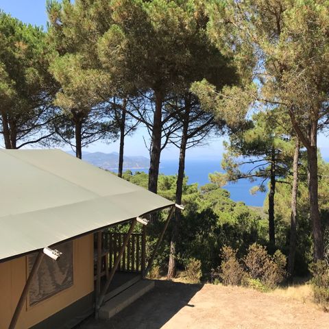 Tente en toile et en bois 4 personnes - y compris les installations sanitaires (AVENTURE)