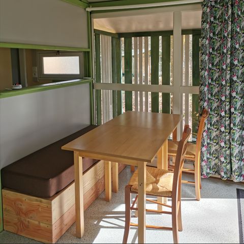 CHALET 5 personnes - Bungalow, ouvert sur l'extérieur