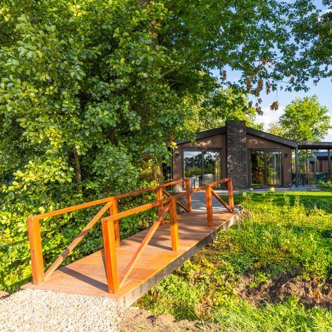 CHALET 6 personnes - Ridderstede avec bain à remous et sauna