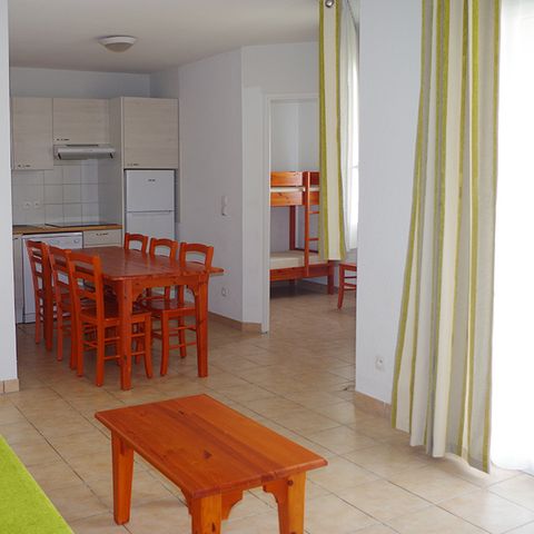 APPARTEMENT 6 personnes - G/194_3 PIECES 6 PERSONNES