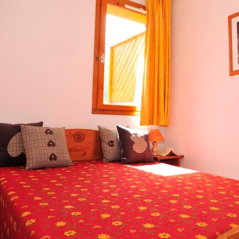APPARTEMENT 6 personnes - G/2_2 PIECES CABINE 6 PERSONNES