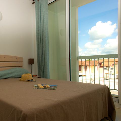 APPARTEMENT 6 personnes - G/165_2 PIECES CABINE 6 PERSONNES