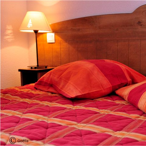 STUDIO 4 personnes - G/14_STUDIO 4 PERSONNES