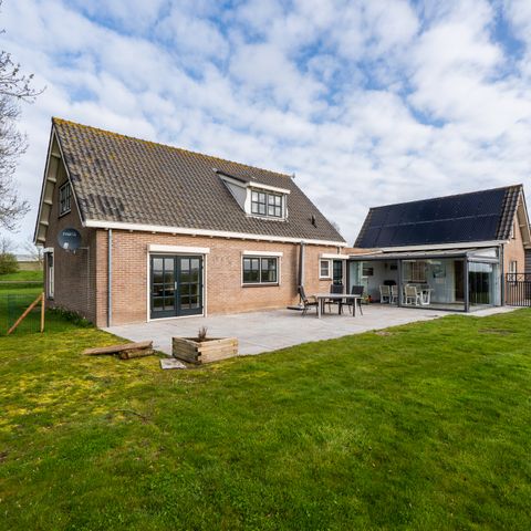 MAISON 10 personnes - Lieu : Tholen - « ’t Huysje van Klippel »