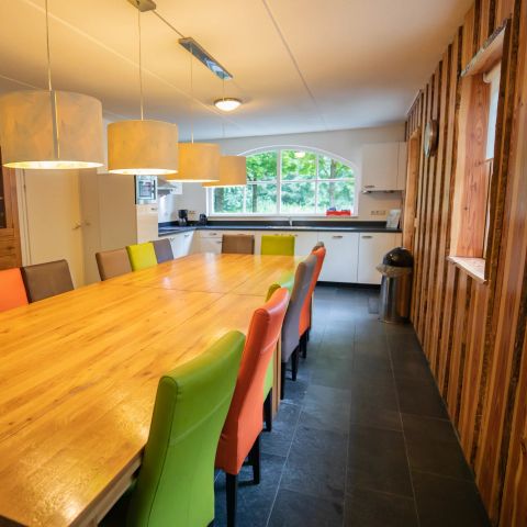 MAISON 16 personnes - Villa