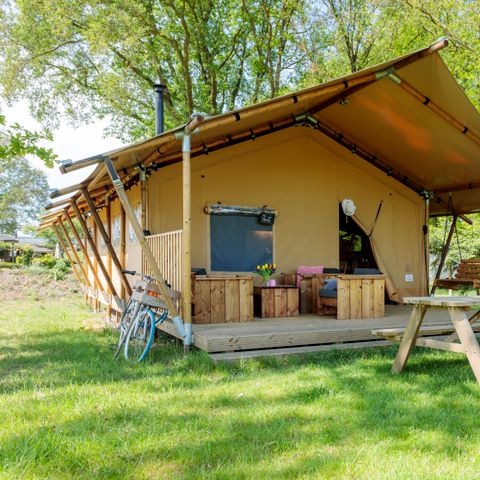 TENTE TOILE ET BOIS 4 personnes - Nordic Safari Lodge Fjäll