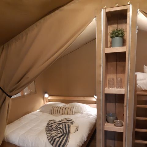 TENTE TOILE ET BOIS 5 personnes