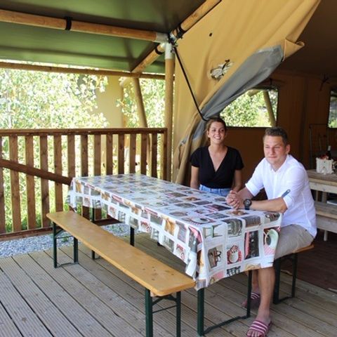 TENTE TOILE ET BOIS 6 personnes