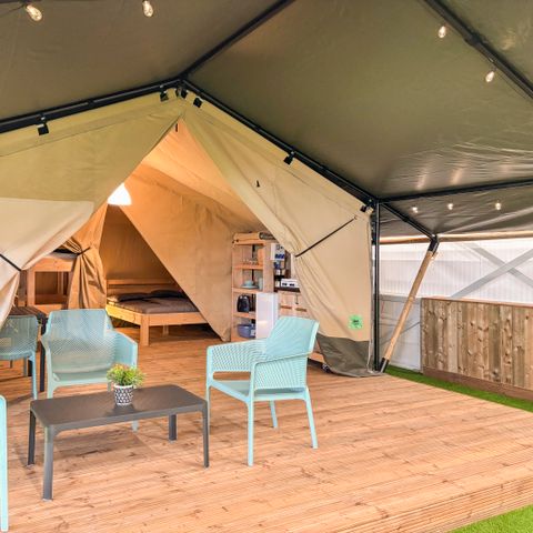 TENTE TOILE ET BOIS 5 personnes