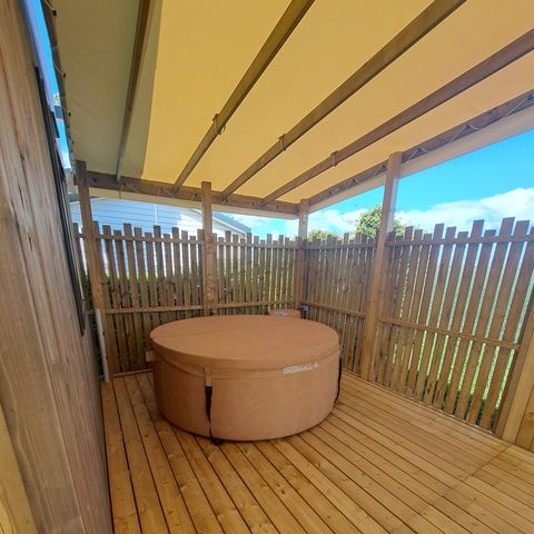 BUNGALOW 2 personnes - Mobil Studio avec SPA - 1 chambre - terrasse couverte