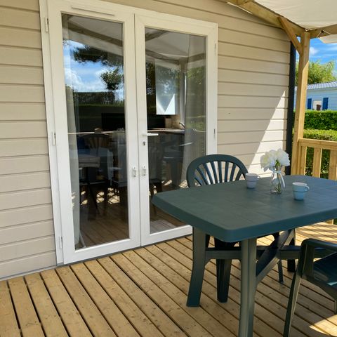 BUNGALOW 2 personnes - 1 chambre - terrasse couverte