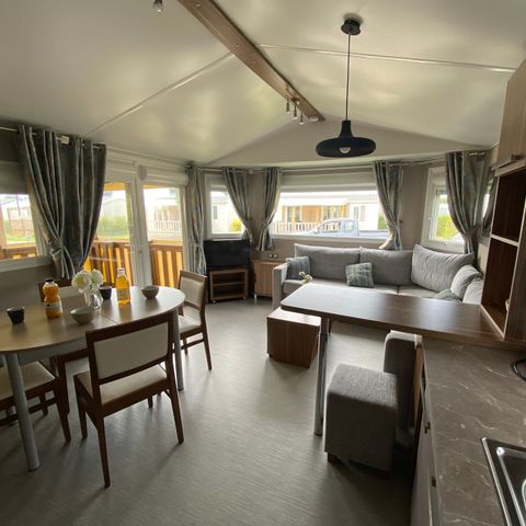 BUNGALOW 4 personnes -  2 chambres - terrasse couverte - Prestige