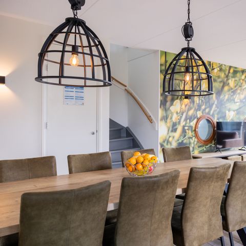 MAISON 12 personnes - Ferme familiale avec piscine intérieure privée et sauna